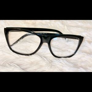 Black Fashion Glasses